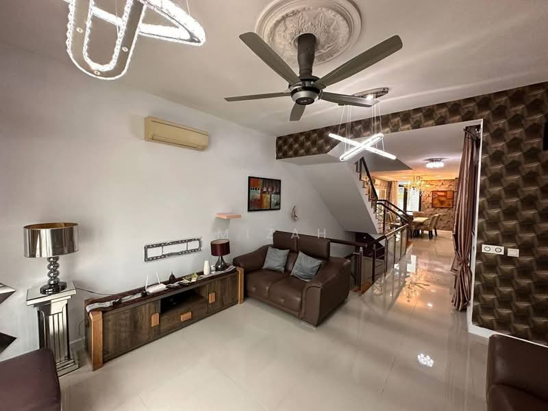 3-storey Terraced House for Sale in Cyberjaya (Selangor) - Hamizah . - Living Room - PropertyGuru.com.my