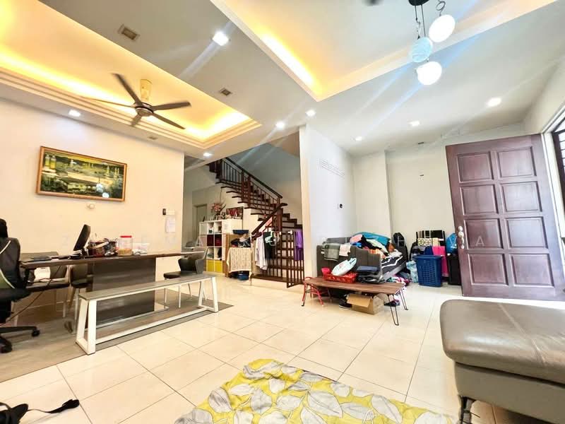 2-storey Terraced House for Sale in Bangi (Selangor) - Zarema Kulbuzheva - Living Room - PropertyGuru.com.my