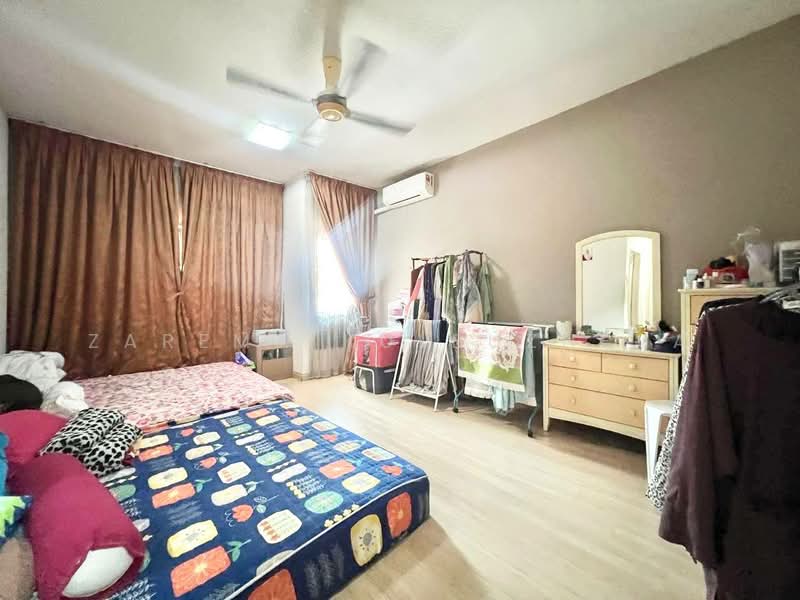 2-storey Terraced House for Sale in Bangi (Selangor) - Zarema Kulbuzheva - Bedroom - PropertyGuru.com.my