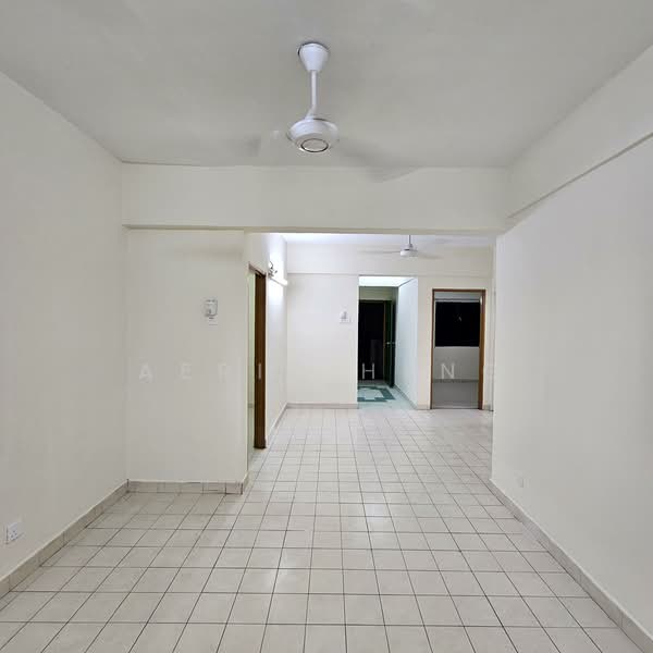 Apartment for Sale at Prisma Perdana - Aeris Heng - Living Room - PropertyGuru.com.my