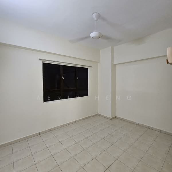 Apartment for Sale at Prisma Perdana - Aeris Heng - Bedroom - PropertyGuru.com.my