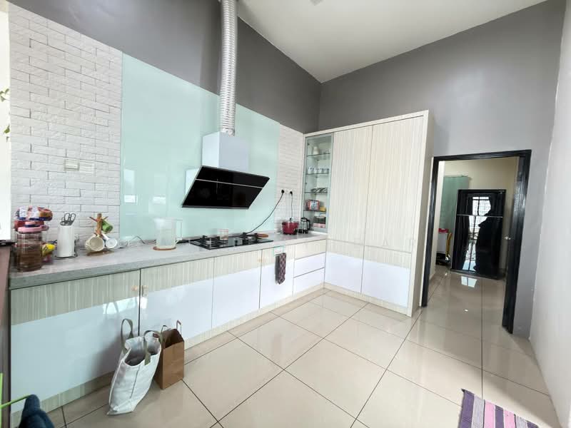 Condominium for Sale at Indah Alam (Subang Andaman) - Laili Mihdar - Kitchen - PropertyGuru.com.my