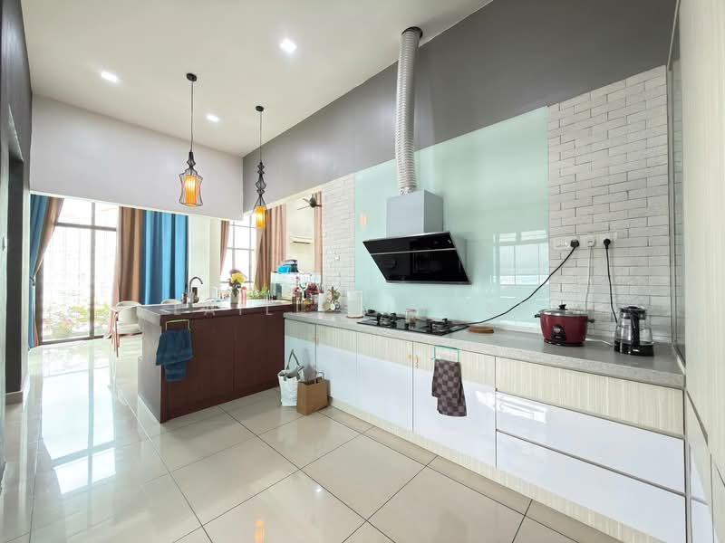 Condominium for Sale at Indah Alam (Subang Andaman) - Laili Mihdar - Kitchen - PropertyGuru.com.my