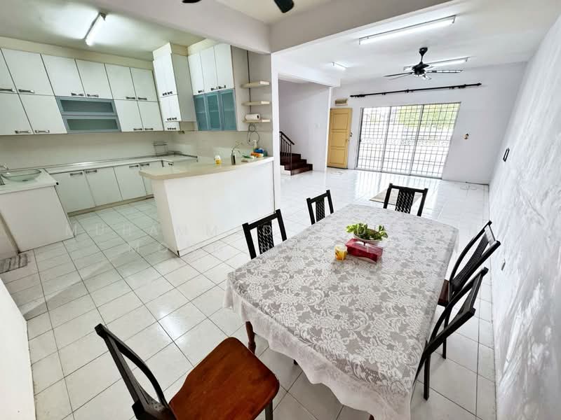 2-storey Terraced House for Sale in Seksyen 6 (Bangi) - Muhammad Ridhwan Mohd Huzairi - Kitchen - PropertyGuru.com.my