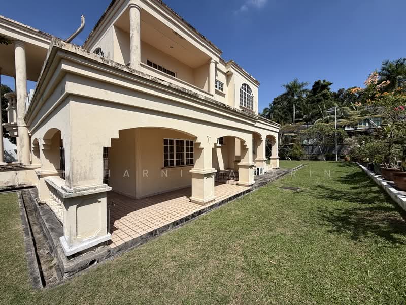 Bungalow for Sale in Sultan Abdul Aziz Shah Golf & Country Club (Shah Alam) - muharni sawarin - Exterior - PropertyGuru.com.my