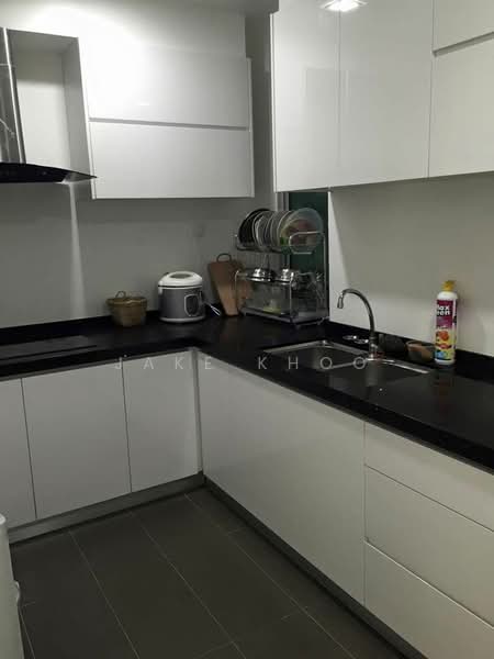 Condominium for Rent at The Golden Triangle Condominium - Jake Khoo - Kitchen - PropertyGuru.com.my