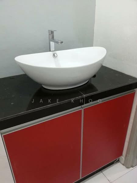 Condominium for Rent at The Golden Triangle Condominium - Jake Khoo - Bathroom - PropertyGuru.com.my