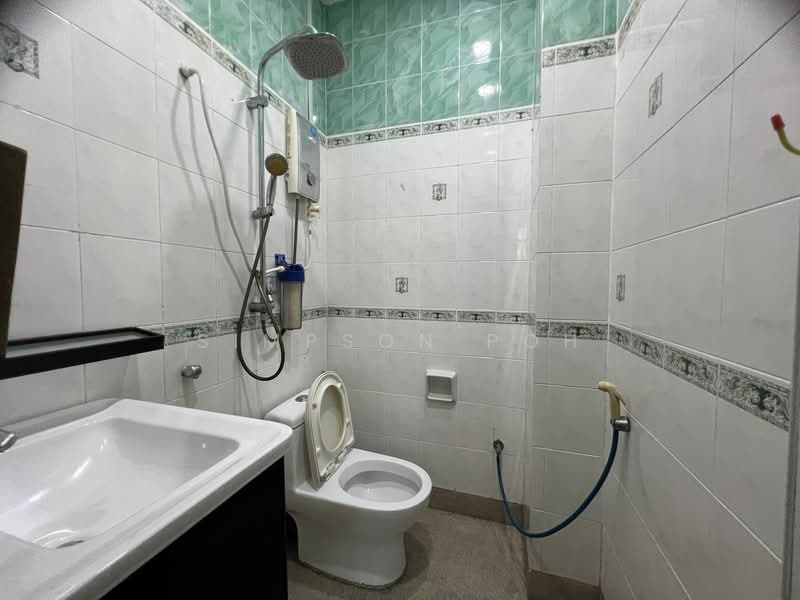2-storey Terraced House for Sale in Bukit Indah (Iskandar Puteri (Nusajaya)) - Simpson Poh - Bathroom - PropertyGuru.com.my