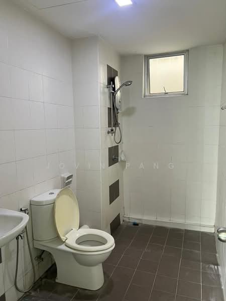 Apartment for Rent at Taman Kheng Tian - Jovin Pang - Bathroom - PropertyGuru.com.my
