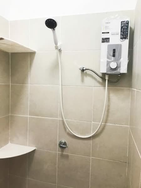 Skyridge Apartment untuk Untuk Disewa - RM 1,400 /bulan, Feb 2026 - Bathroom - PropertyGuru.com.my