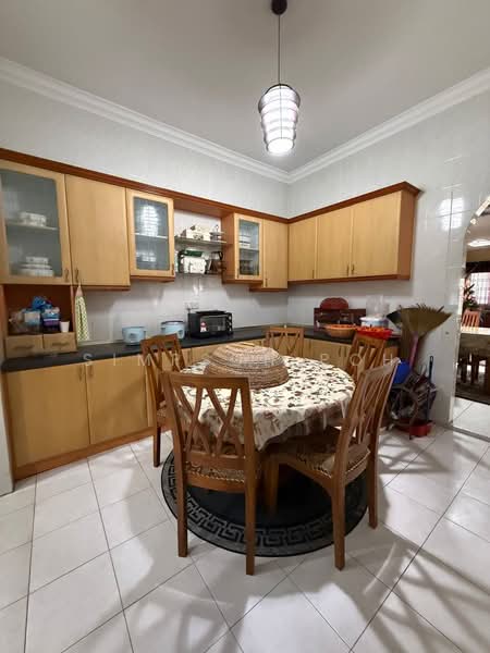 2-storey Terraced House for Sale in Taman Impian Emas (Skudai) - Simpson Poh - Kitchen - PropertyGuru.com.my