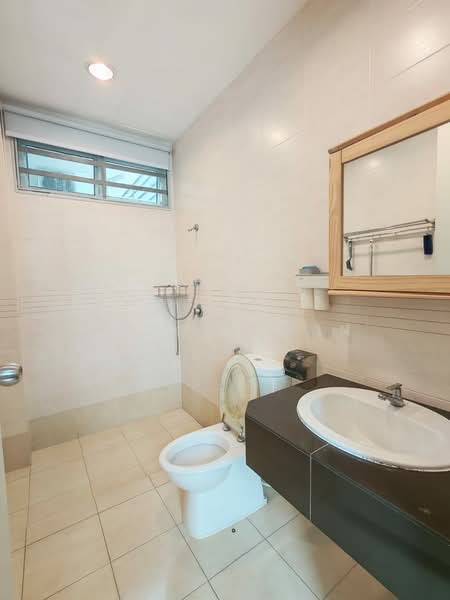 2.5-storey Terraced House for Sale in Ayer Leleh (Melaka City) - Ramona Tan - Bathroom - PropertyGuru.com.my