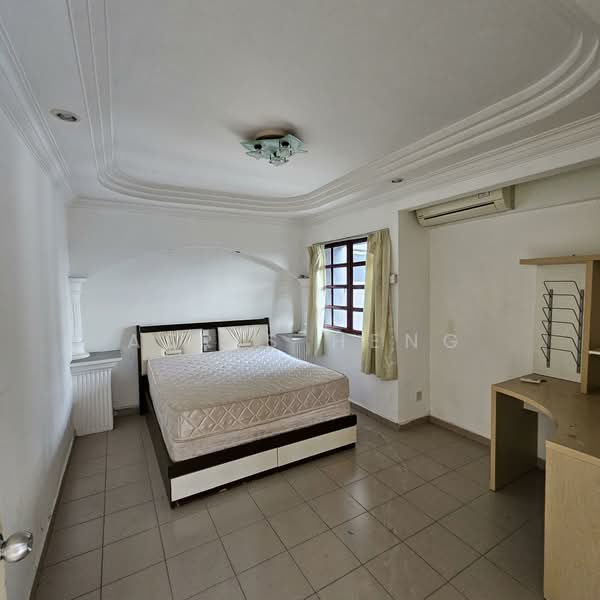 Apartment for Sale at Grandeur Tower - Aeris Heng - Bedroom - PropertyGuru.com.my