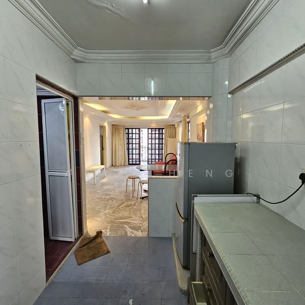 Apartment for Sale at Grandeur Tower - Aeris Heng - Kitchen - PropertyGuru.com.my