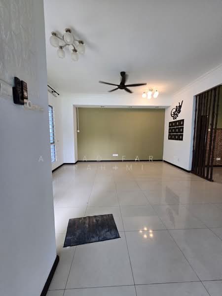 2-storey Terraced House for Rent in Alam Impian (Shah Alam) - AHMAD FARIS RAHIMI - Living Room - PropertyGuru.com.my
