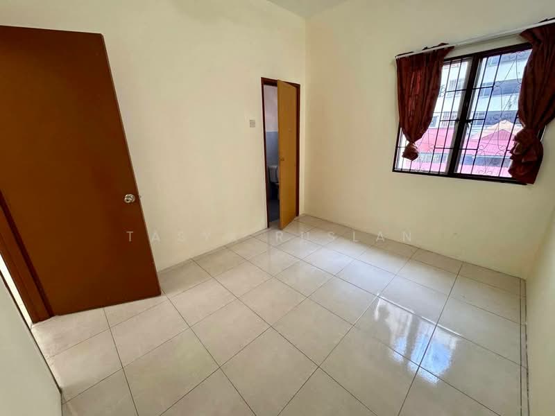 Seksyen 5 Bandar Baru Bangi untuk Untuk Dijual - RM 540,000, Feb 2026 - Interior - PropertyGuru.com.my
