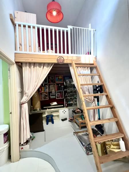 2-storey Terraced House for Sale in Taman Setia Indah (Tebrau) - Jessica Boey - Study - PropertyGuru.com.my