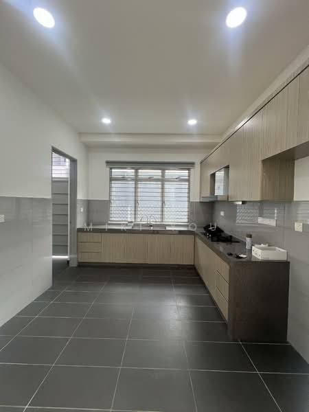 2-storey Terraced House for Rent in Bandar Rimbayu (Telok Panglima Garang) - Miki You - Kitchen - PropertyGuru.com.my