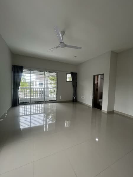 2-storey Terraced House for Rent in Bandar Rimbayu (Telok Panglima Garang) - Miki You - Living Room - PropertyGuru.com.my