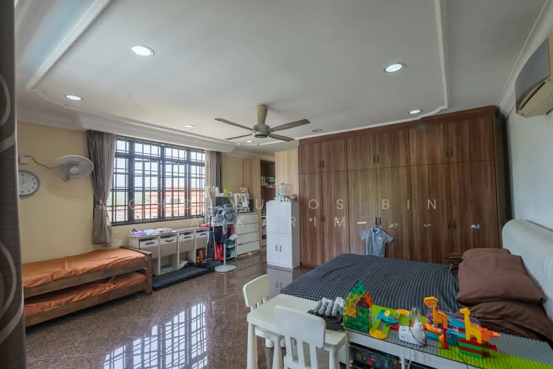 Bungalow for Sale in Shah Alam (Selangor) - Mohd Yunos Bin A.Karim - Bedroom - PropertyGuru.com.my