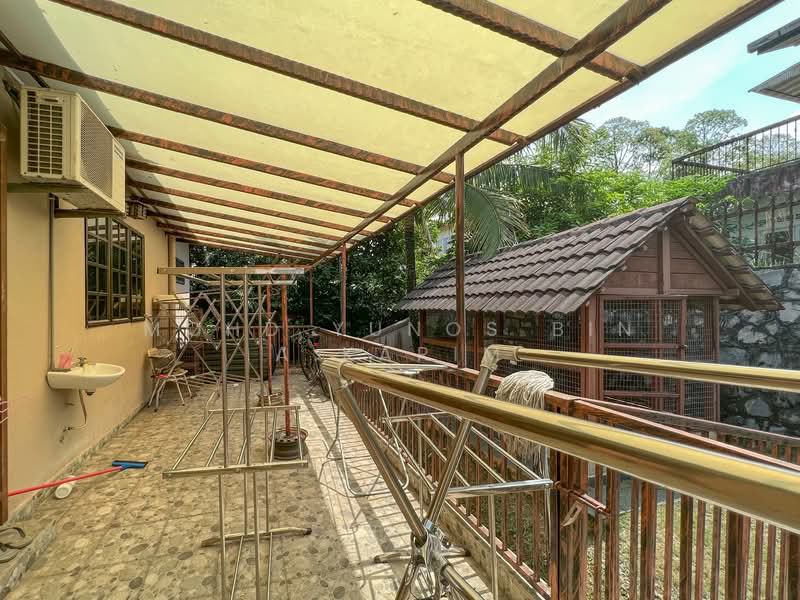 Bungalow for Sale in Shah Alam (Selangor) - Mohd Yunos Bin A.Karim - Balcony - PropertyGuru.com.my