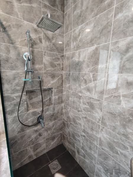 Condominium for Rent at Seri Puteri Hills Town Villa & Condominium - Jeffrey Yap - Bathroom - PropertyGuru.com.my