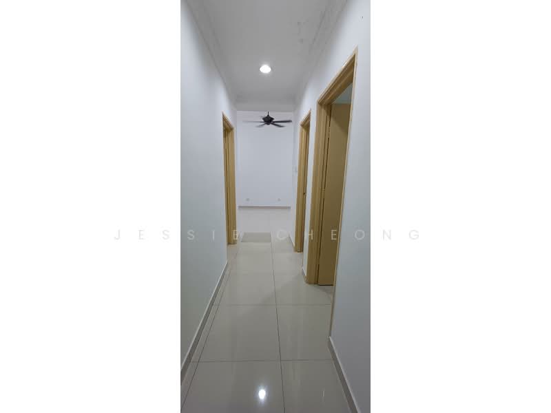 Condominium for Rent at Paradesa Rustica - Jessie Cheong - Corridor - PropertyGuru.com.my