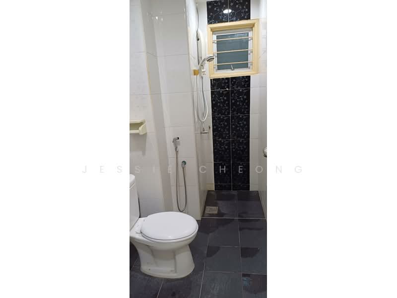 Condominium for Rent at Paradesa Rustica - Jessie Cheong - Bathroom - PropertyGuru.com.my