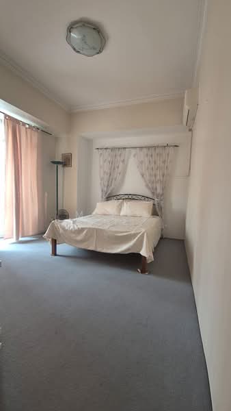 Condominium for Sale at Robson Condominium - Maria Bernadette Tan - Master Bedroom - PropertyGuru.com.my