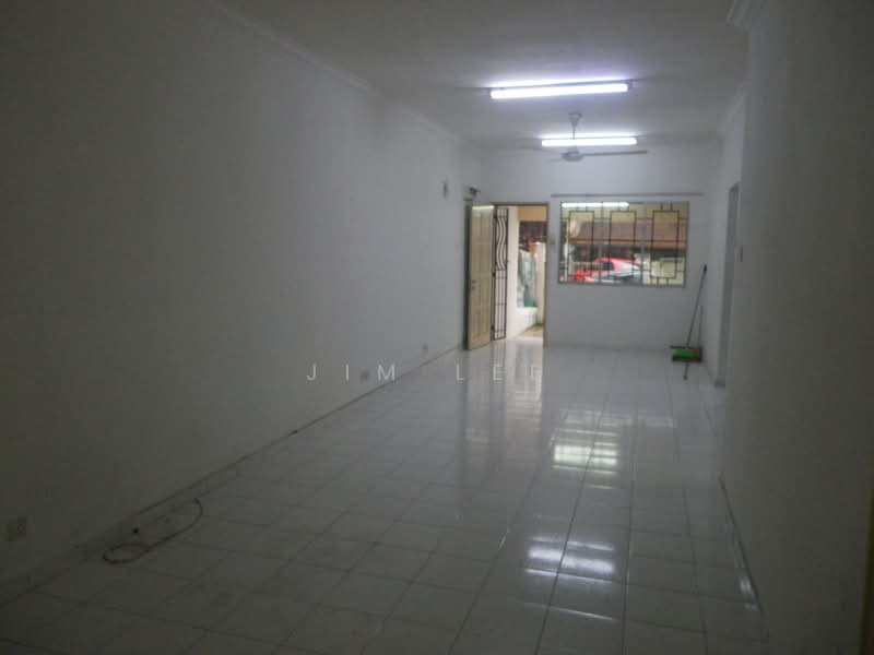 Rumah Bandar untuk Disewa di Batu Caves (Selangor) - Jim Lee - Living Room - PropertyGuru.com.my