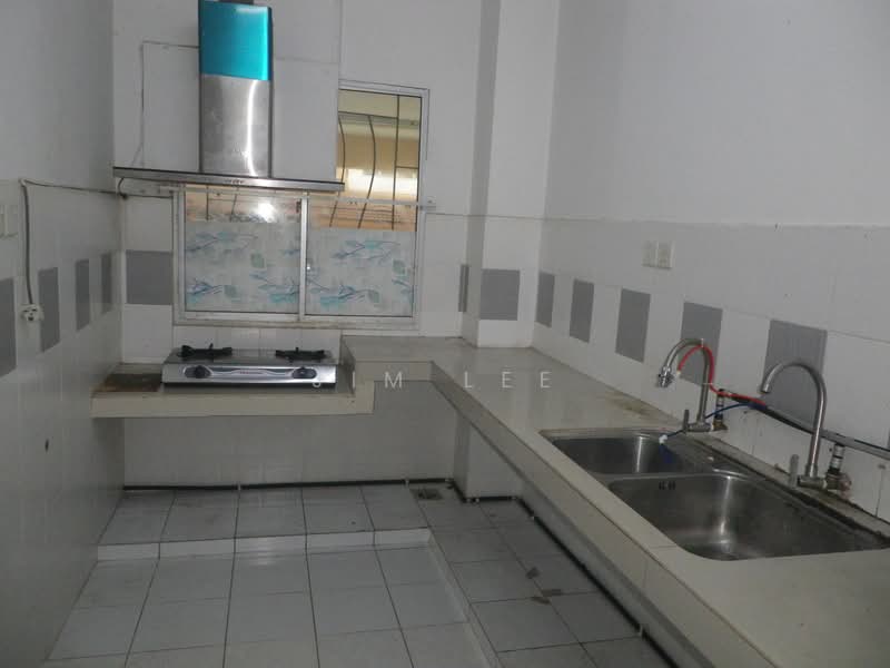 Rumah Bandar untuk Disewa di Batu Caves (Selangor) - Jim Lee - Kitchen - PropertyGuru.com.my