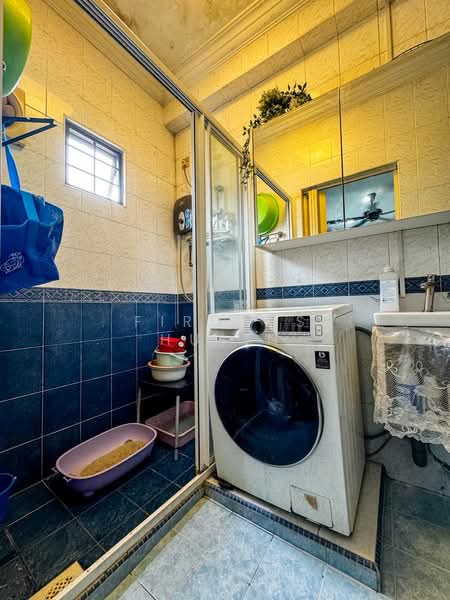 2-storey Terraced House for Sale in Pjs 7 (Sunway) - Firdaus Husin - Bathroom - PropertyGuru.com.my