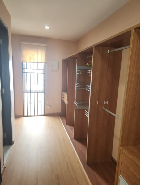 Bungalow for Sale in Taman Yarl (Jalan Klang Lama (Old Klang Road)) - Daphne Lim - Corridor - PropertyGuru.com.my