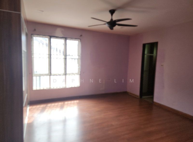 Bungalow for Sale in Taman Yarl (Jalan Klang Lama (Old Klang Road)) - Daphne Lim - Bedroom - PropertyGuru.com.my