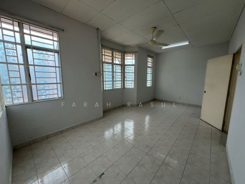 Semi-Detached House for Sale in Alam Suria (Puncak Alam) - Farah Rasul - Interior - PropertyGuru.com.my