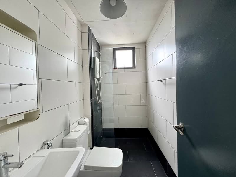 Condominium for Sale at Selayang 18 - Tengku Zairi - Bathroom - PropertyGuru.com.my
