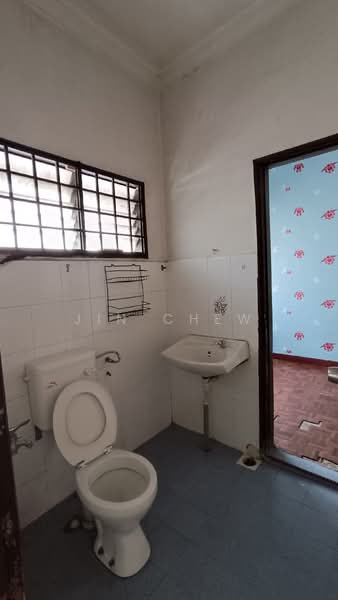 Taman Desa Harmoni untuk Untuk Dijual - RM 628,000, Feb 2026 - Bathroom - PropertyGuru.com.my