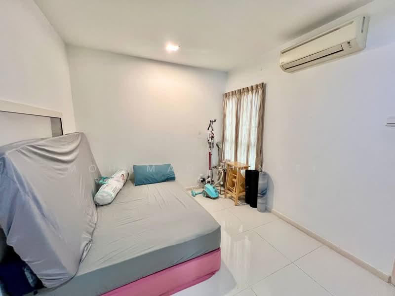 Semi-Detached House for Sale in Taman Saujana Emas (Kajang) - Mohamad Hanafi - Bedroom - PropertyGuru.com.my