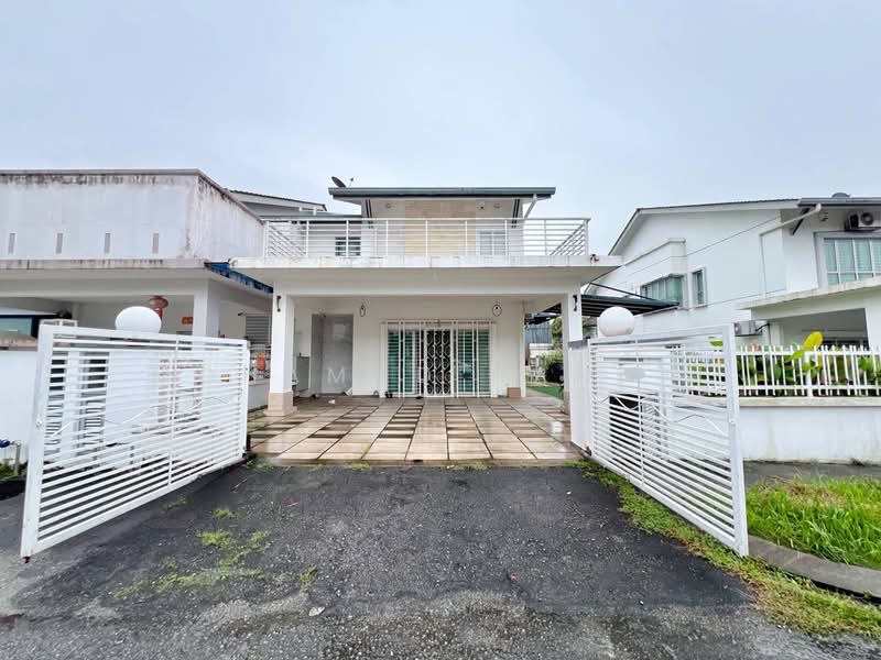 Semi-Detached House for Sale in Taman Saujana Emas (Kajang) - Mohamad Hanafi - Exterior - PropertyGuru.com.my