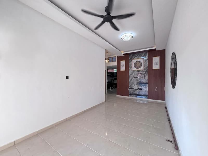 Taman Psj untuk Untuk Dijual - RM 300,000, Feb 2026 - Living Room - PropertyGuru.com.my