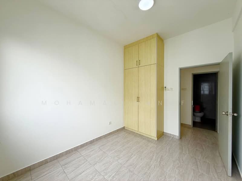 Apartment for Sale at Taman Impian Putra - Mohamad Hanafi - Bedroom - PropertyGuru.com.my