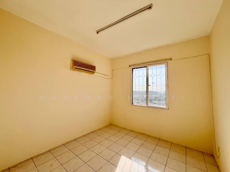 Apartment for Sale at Vista Pinggiran Apartment - Mohamad Hanafi - PropertyGuru.com.my