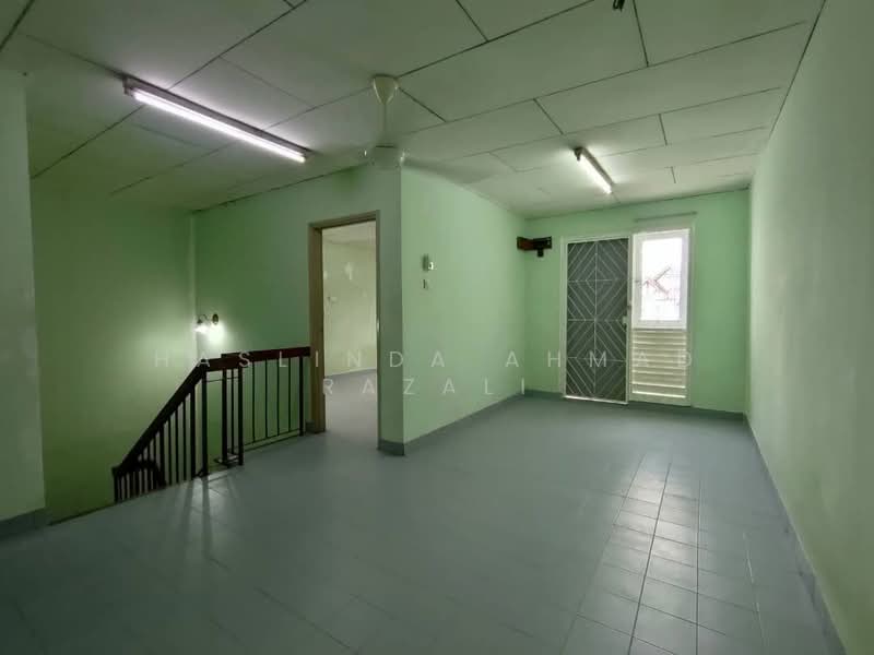 Terraced House for Sale in Kelana Jaya (Petaling Jaya) - Haslinda Ahmad Razali - Interior - PropertyGuru.com.my