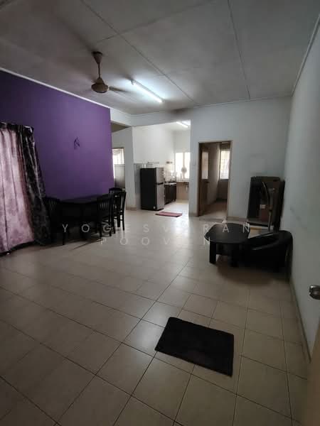 Apartment for Rent at Pangsapuri Kasuarina - Yogesvaran Poovan - Dining Room - PropertyGuru.com.my