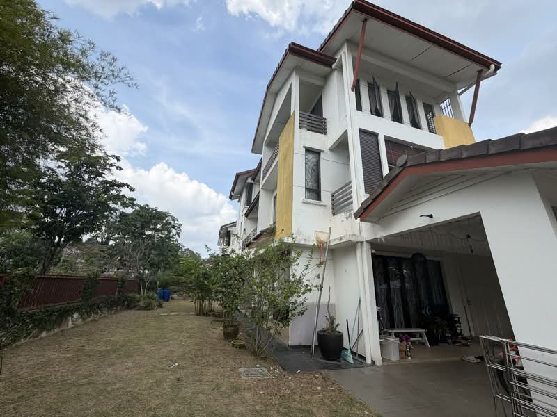 3-storey Terraced House for Sale in Denai Alam (Shah Alam) - Fazie Noor - Exterior - PropertyGuru.com.my