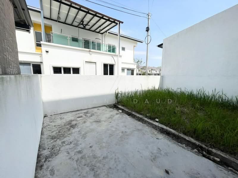 2-storey Terraced House for Rent in Dengkil (Selangor) - Rohani Daud - Exterior - PropertyGuru.com.my