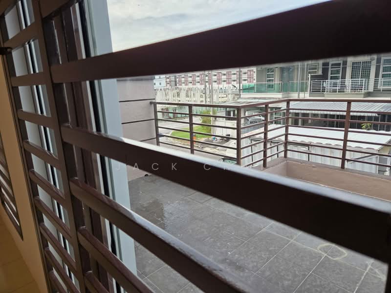 Kampar Putra untuk Untuk Dijual - RM 380,000, Feb 2026 - Balcony - PropertyGuru.com.my