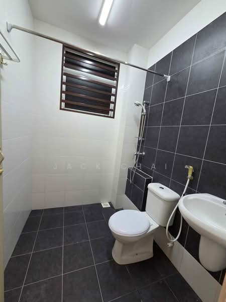 Kampar Putra untuk Untuk Dijual - RM 380,000, Feb 2026 - Bathroom - PropertyGuru.com.my