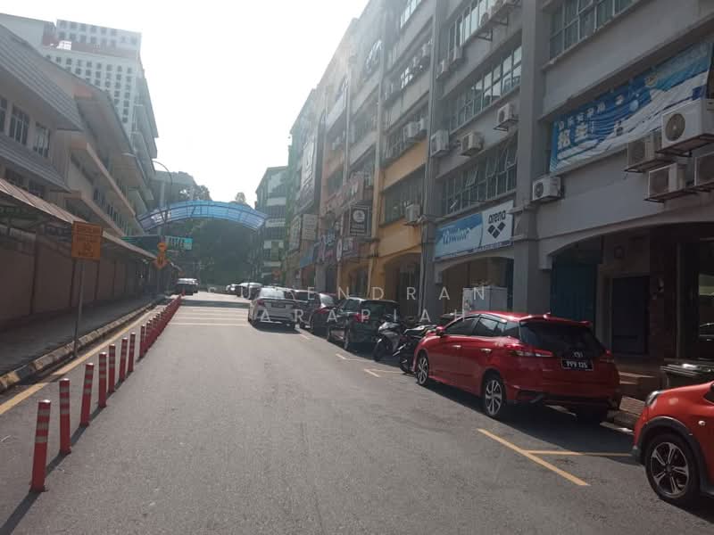 Shop / Office for Sale in Kuchai Lama (Kuala Lumpur) - Surendran Karapiah - Exterior - PropertyGuru.com.my