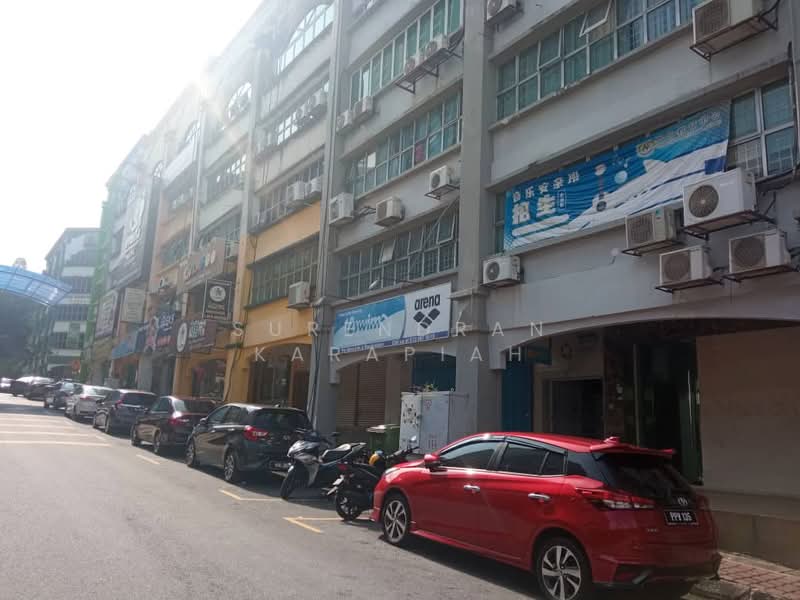 Shop / Office for Sale in Kuchai Lama (Kuala Lumpur) - Surendran Karapiah - Exterior - PropertyGuru.com.my